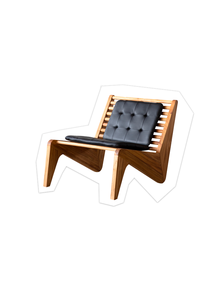 התמונה עשויה להכיל: דיקט, עץ, ריהוט וכיסא